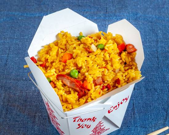 Order Roast Pork Fried Rice food online from Hunan To Go store, Stanley on bringmethat.com
