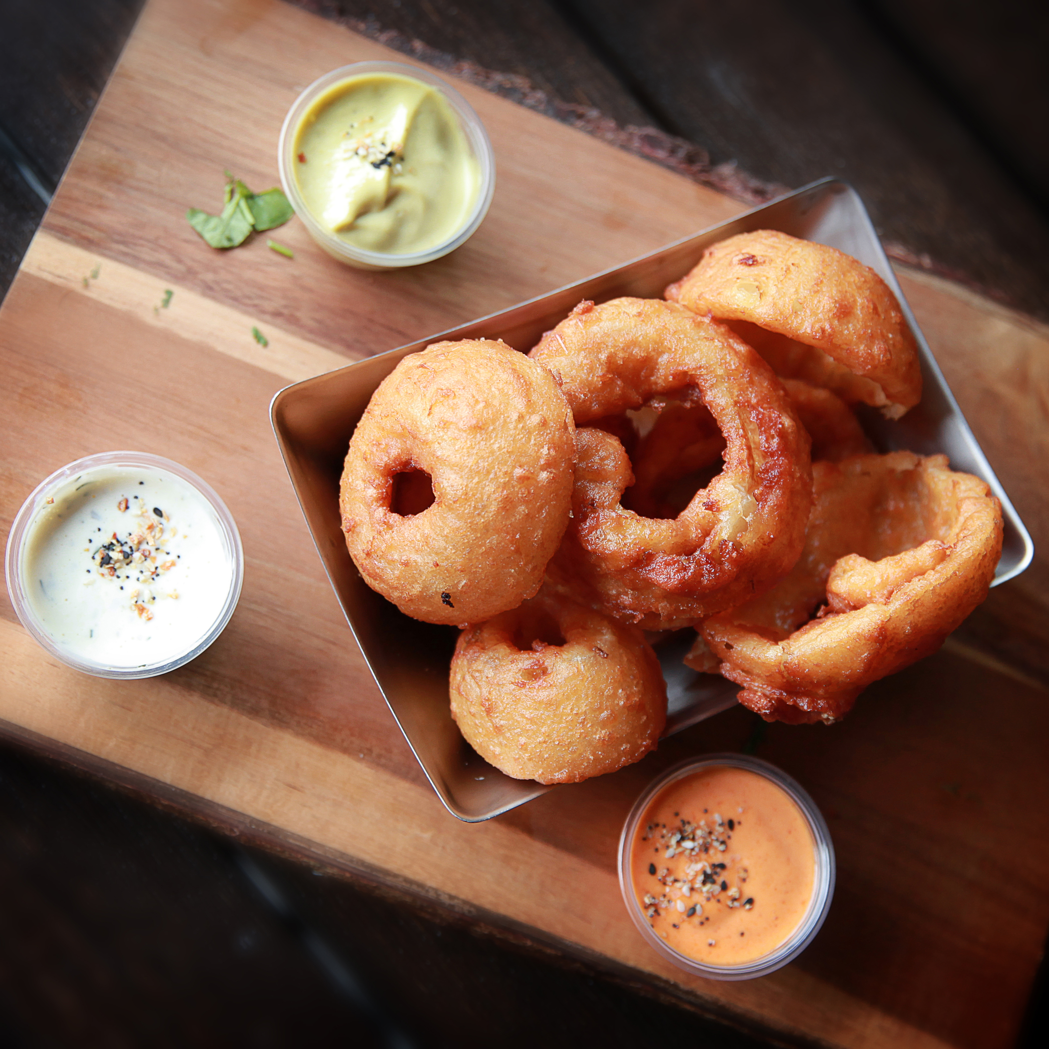 Order Beer Battered Maui Onion Rings food online from Over/Under Public House store, Burbank on bringmethat.com