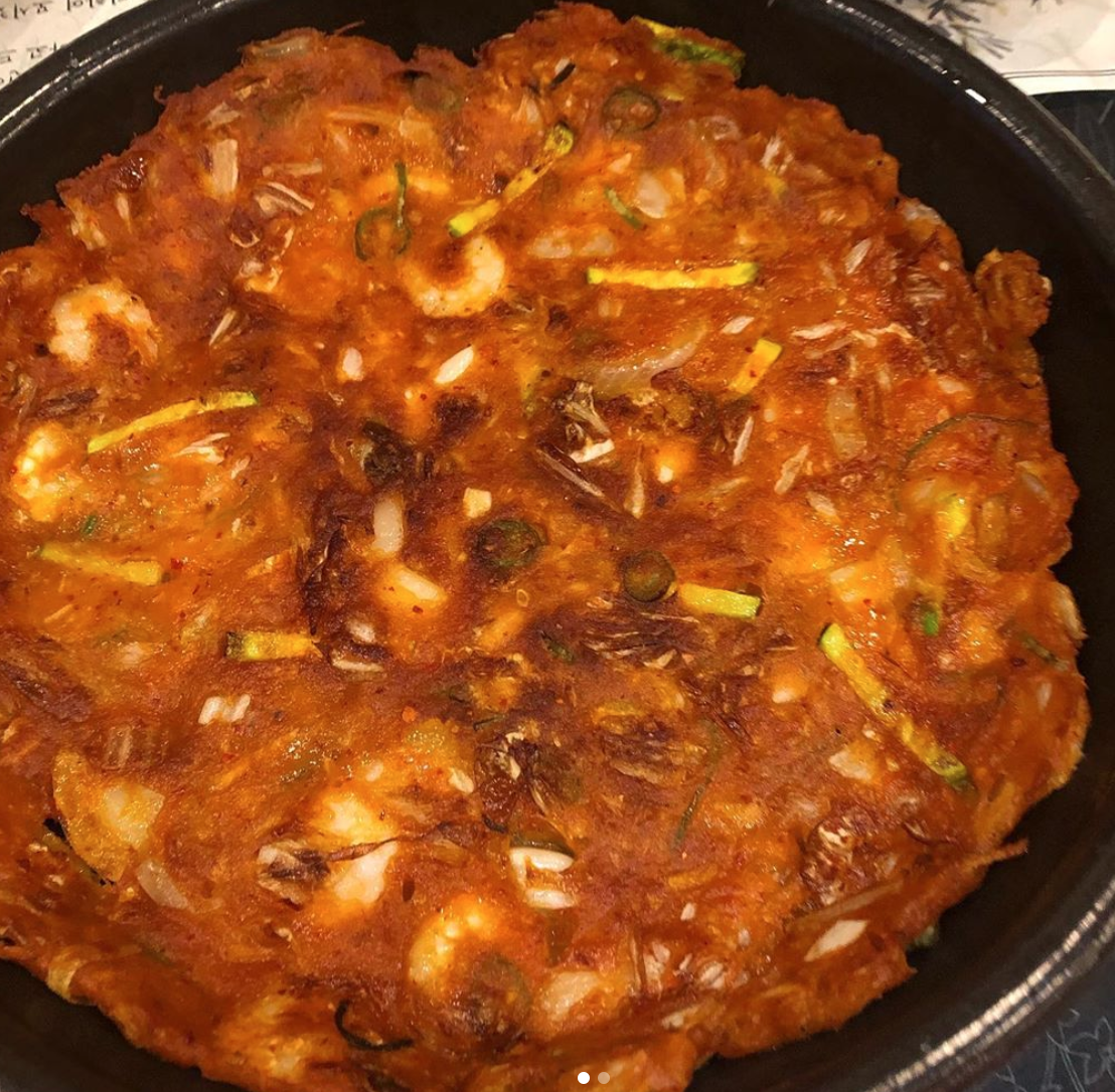 Order Kimchi Pancake 김치파전 food online from Chosun Ok store, Durham on bringmethat.com