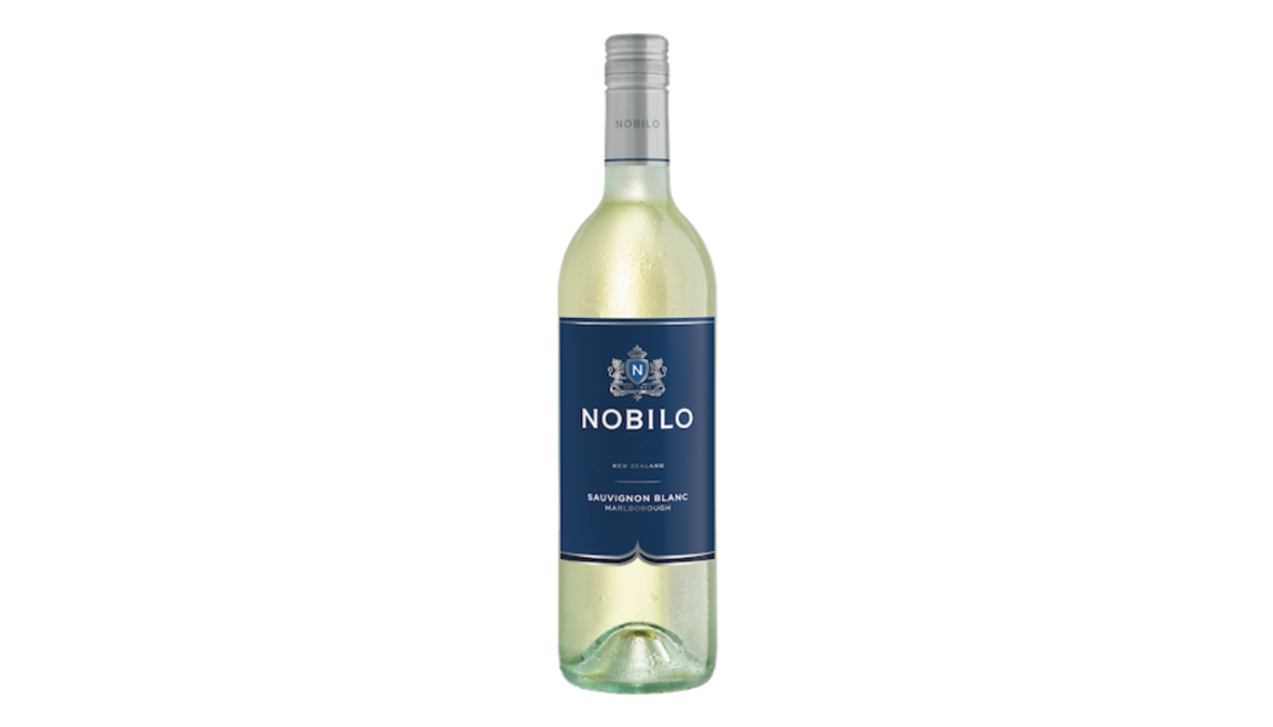 Order Nobilo Regional Collection Sauvignon Blanc 750mL food online from Golden Rule Liquor store, West Hollywood on bringmethat.com