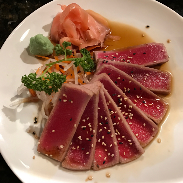 Order 13. Tuna Tataki food online from Sakura Asian Fusion store, Kissimmee on bringmethat.com