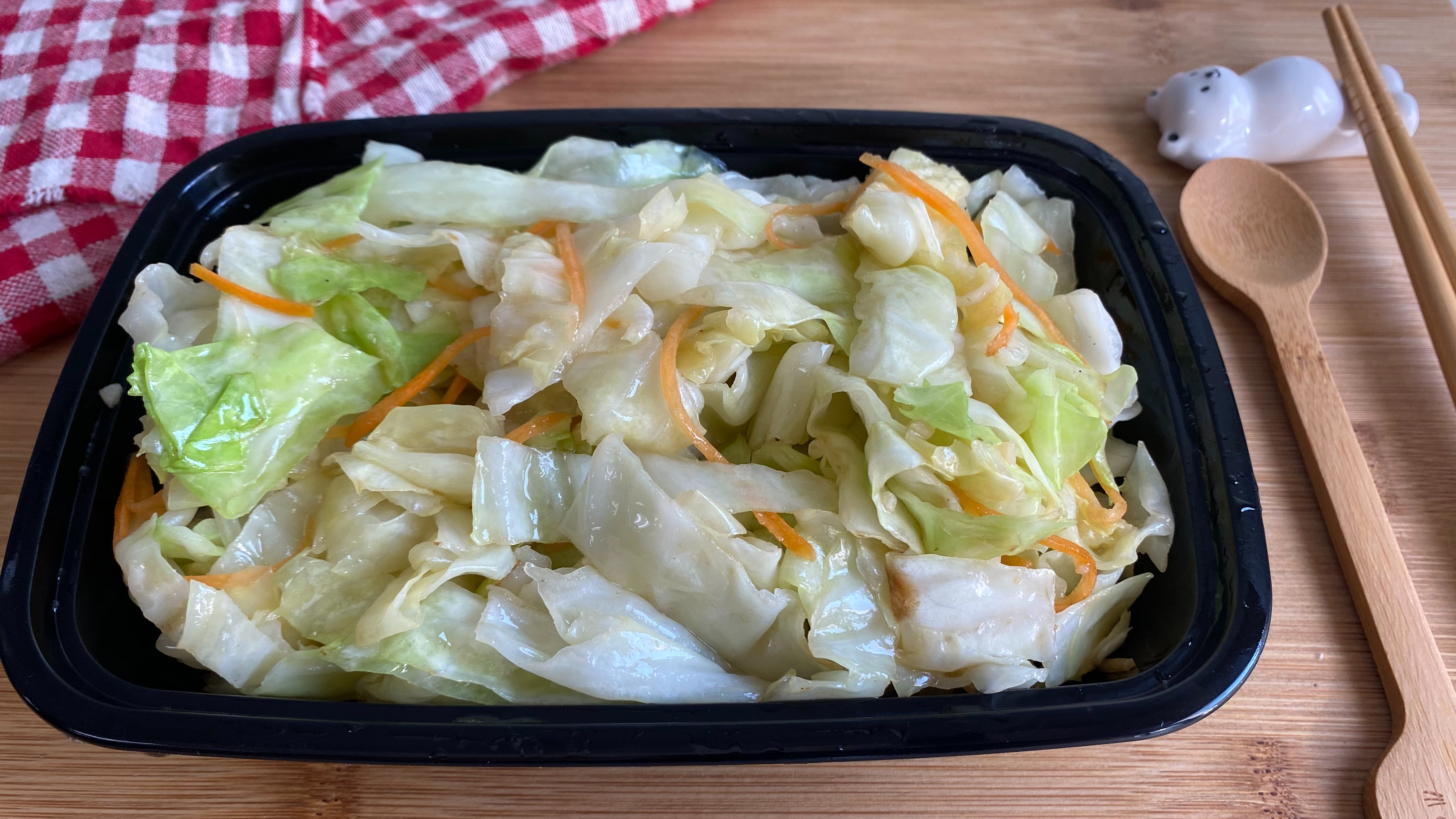 Order Stir Fried Cabbage Side 炒包心菜 food online from Spiceology store, Arcadia on bringmethat.com