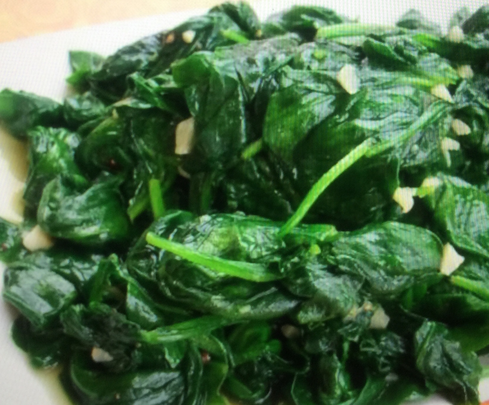 Order Sauteed Spinach with Garlic 蒜波才 food online from New Emmy's Restaurant store, San Francisco on bringmethat.com