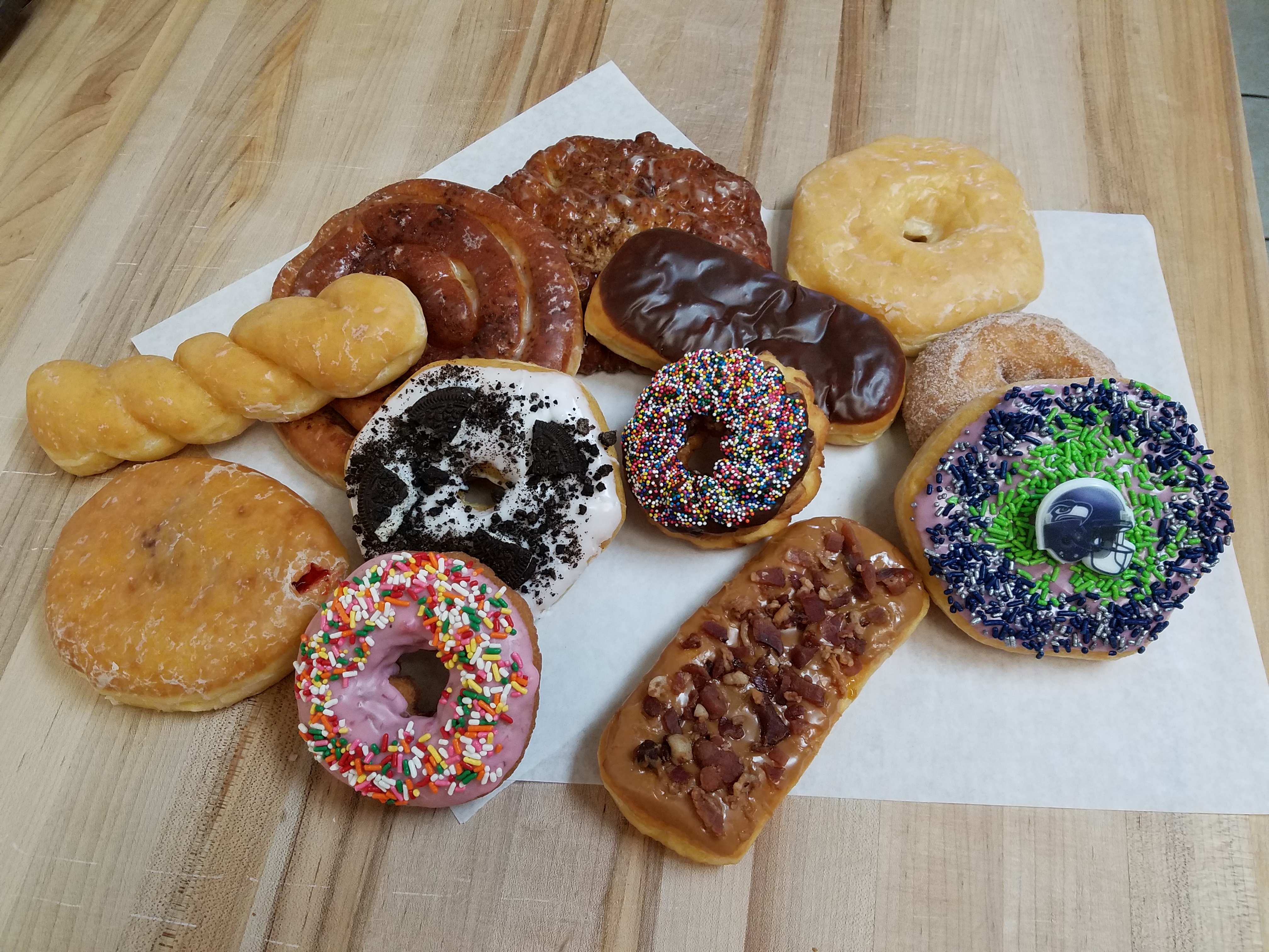 Order Special Dozen Mix food online from O Donuts store, Everett on bringmethat.com