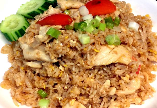 Order House Fried Rice food online from Thai Towne Eatery store, Orange on bringmethat.com