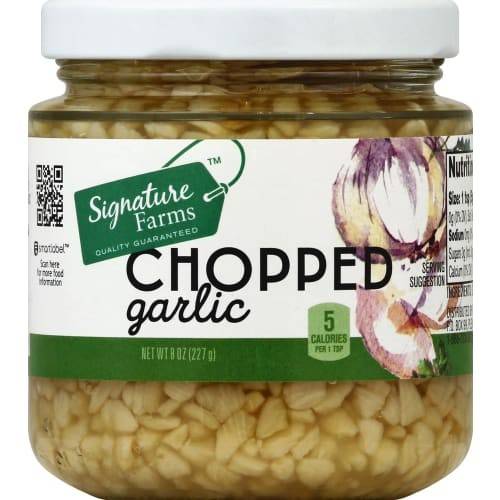 Order Signature Farms · Chopped Garlic (8 oz) food online from Albertsons Express store, Broussard on bringmethat.com