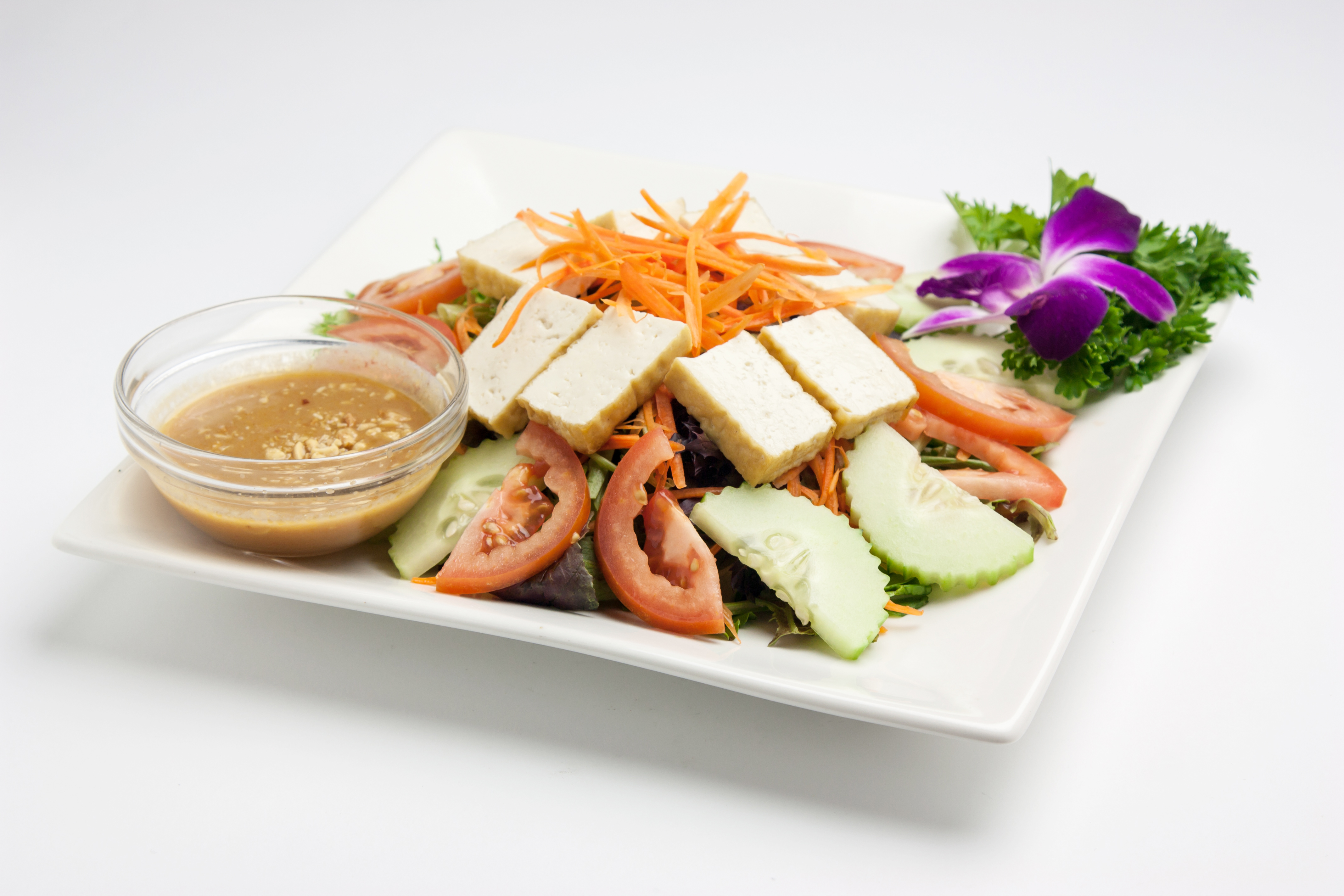 Order House Salad food online from Basil Thai Bistro store, San Diego on bringmethat.com