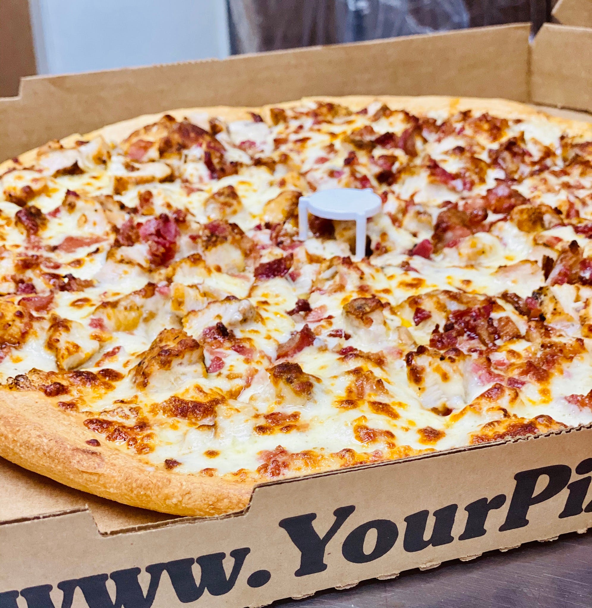 Order Chicken Bacon Ranch Gourmet Pizza - Mini food online from Your Pizza Shop store, Minerva on bringmethat.com