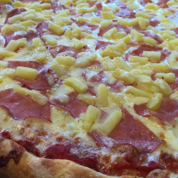 Order Hawaiian Special Pizza food online from Pizzelle Di North Beach store, San Francisco on bringmethat.com