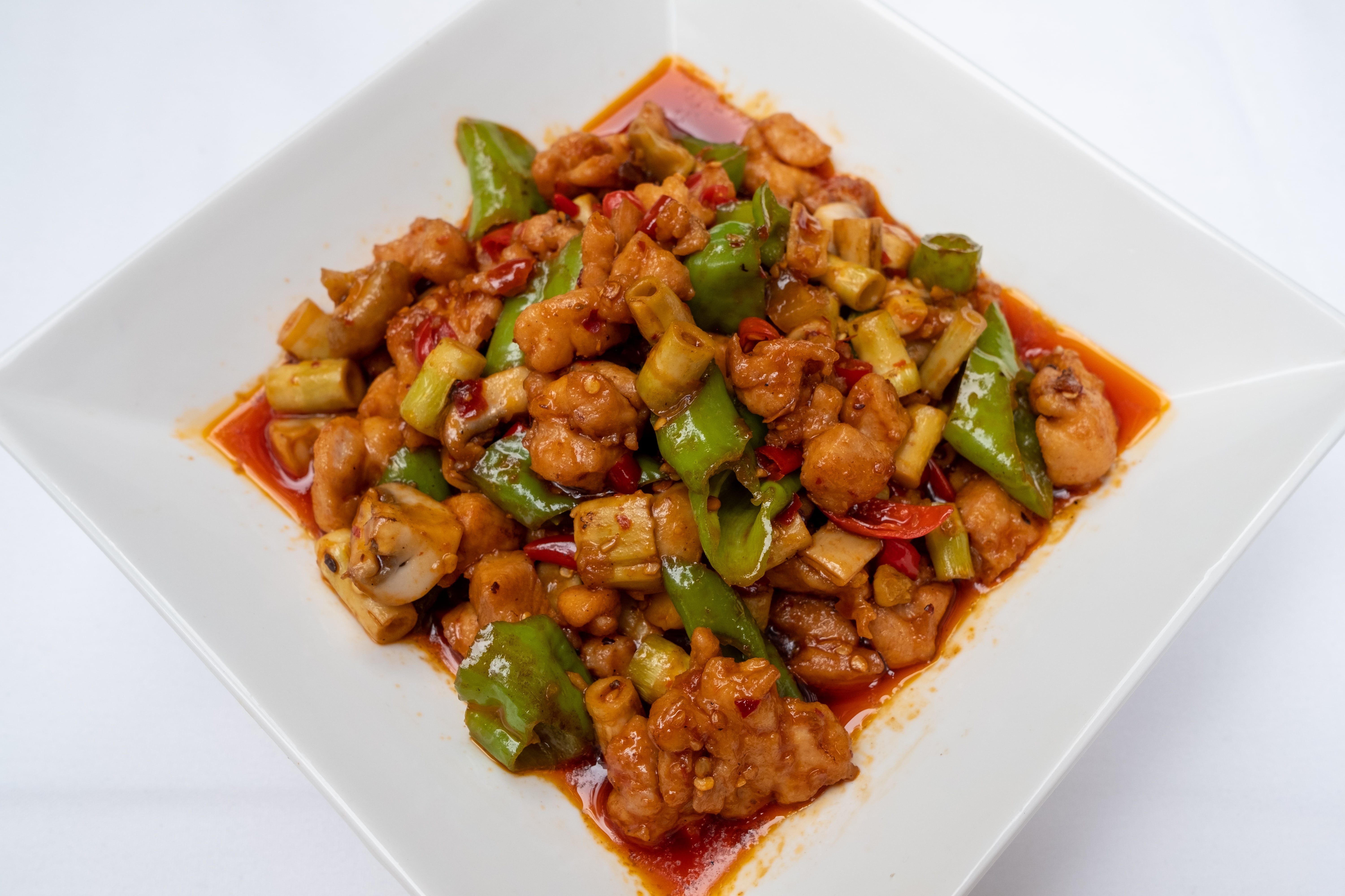 Order Country Style Hunan Chicken 湘味家鄉雞 food online from Ollie's Sichuan store, New York on bringmethat.com