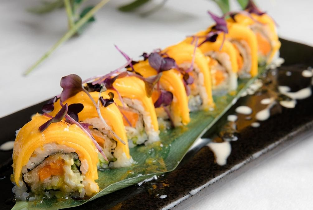 Order Veggie Special Maki food online from Chinatown store, Stoughton on bringmethat.com