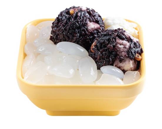 Order V13 - Thai Black Rice & Toddy Palm with Vanilla Frost 海底椰白雪黑糯米 food online from Sweethoney Dessert store, Alhambra on bringmethat.com