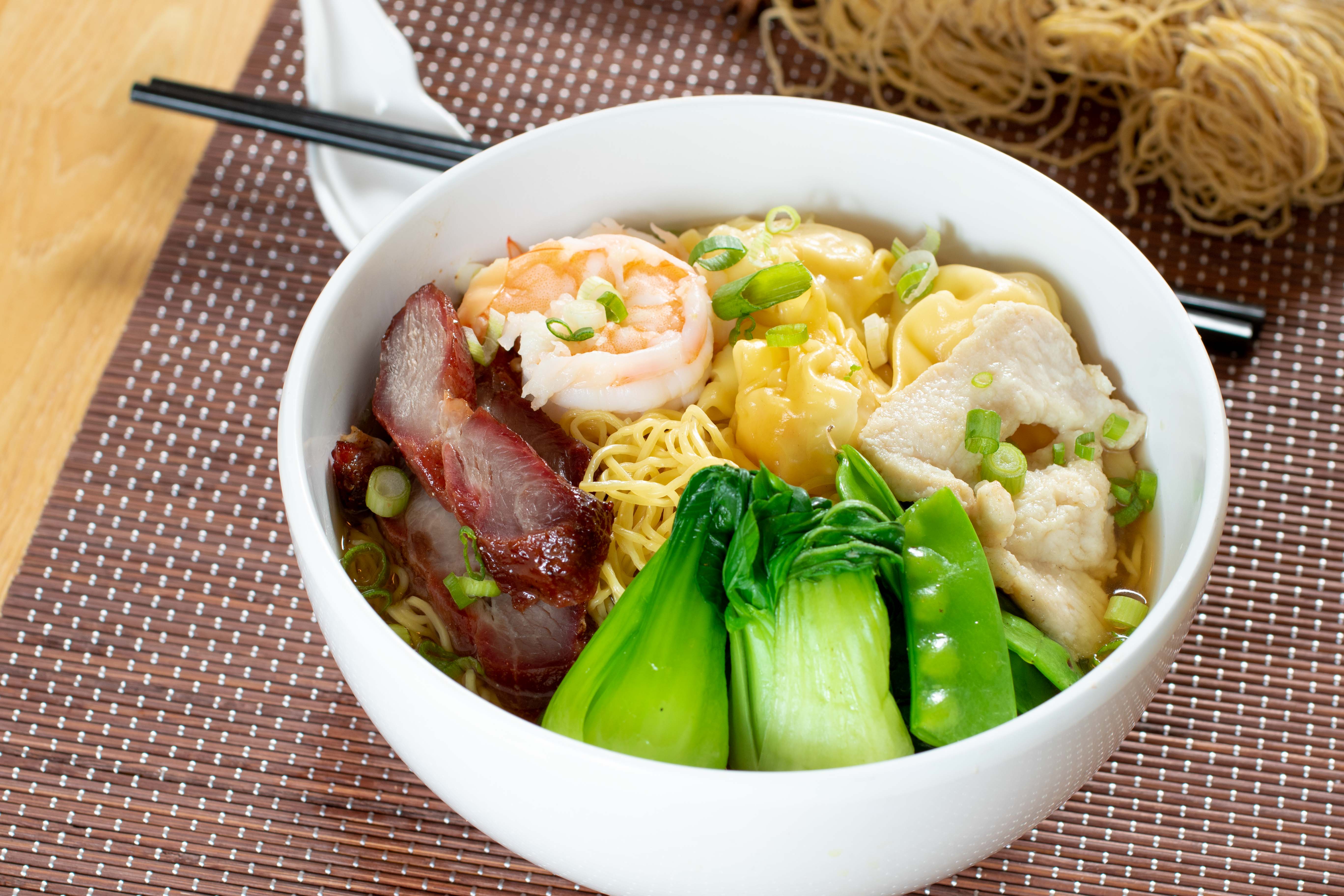 Order House Special Noodle Soup food online from Sangkee Noodle House store, Philadelphia on bringmethat.com