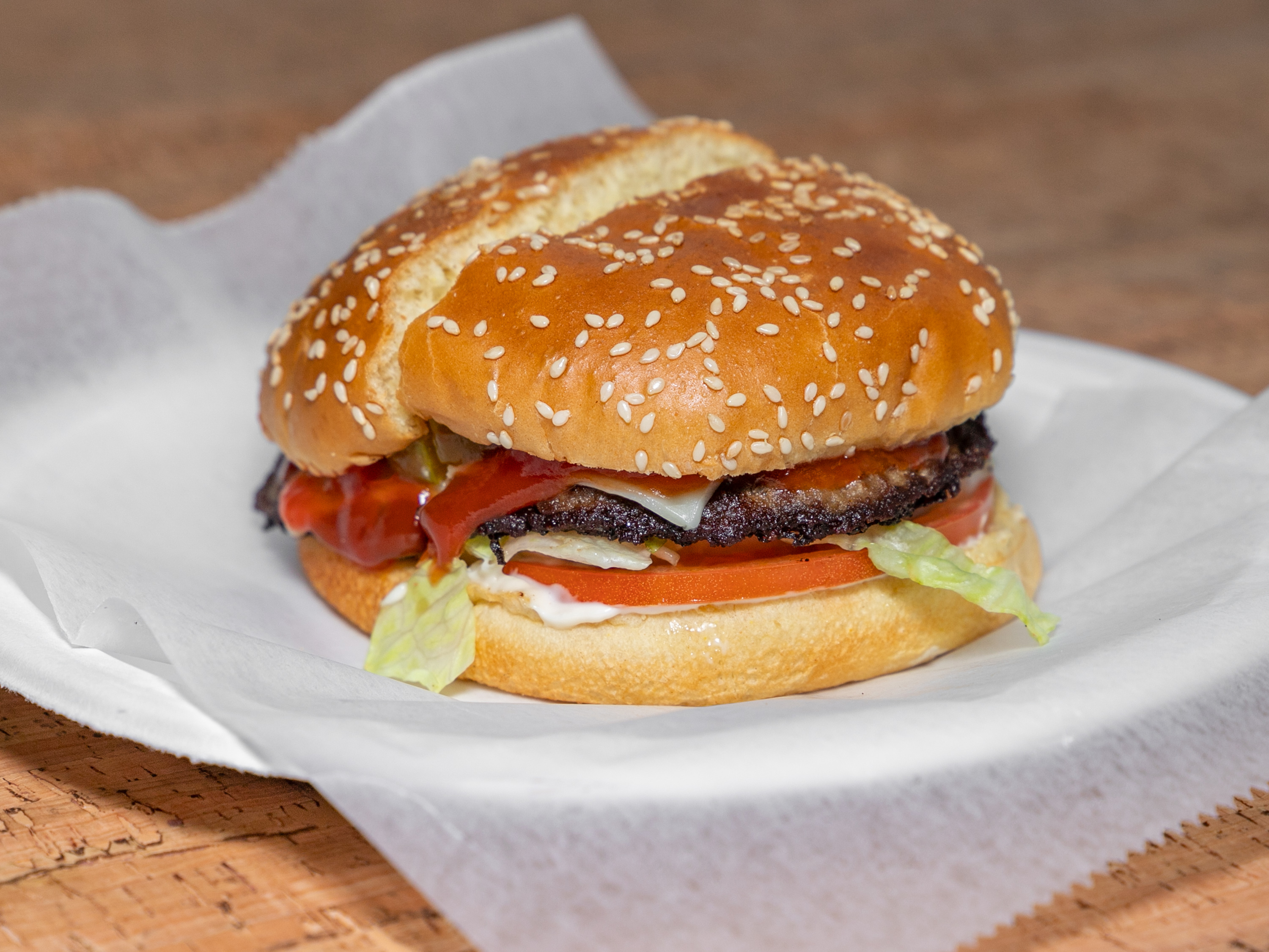Order Cheese Burger  food online from Crown Fried Chicken store, Brockton on bringmethat.com
