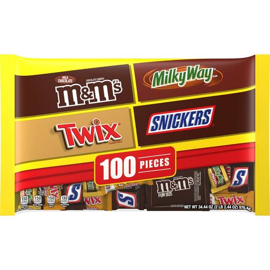 Order M&M'S, Snickers, Twix & Milky Way Bulk Halloween Candy Assortment, 34.44 OZ food online from CVS store, CLIFTON on bringmethat.com