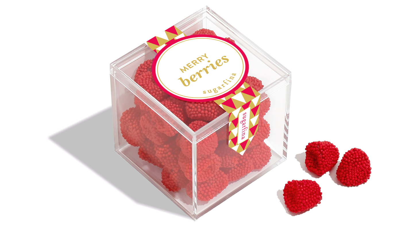 Order Merry Berries Small Candy Cube (Holiday 2022) food online from Sugarfina store, Los Angeles on bringmethat.com