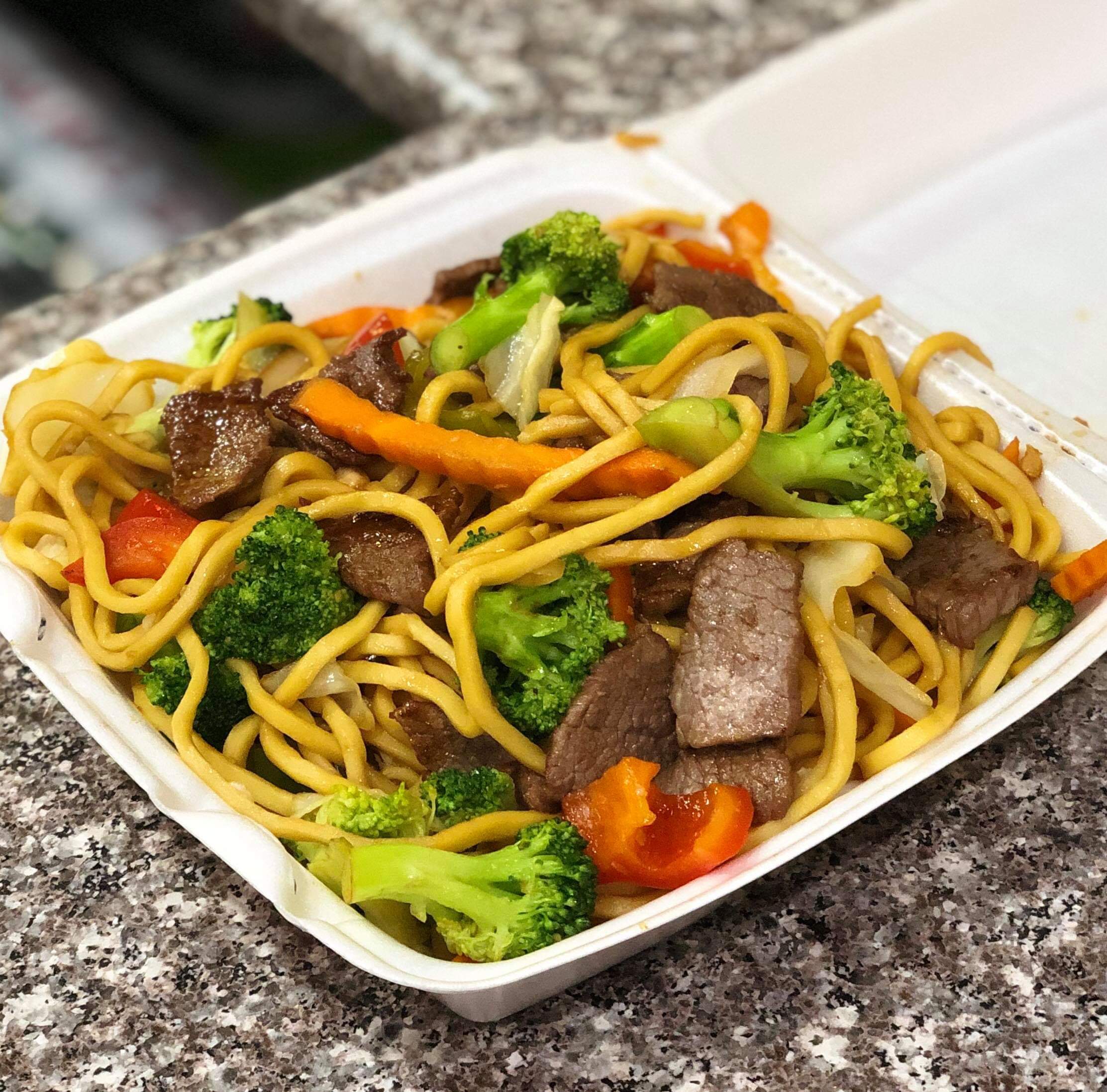 Order 42. Beef Lo Mein food online from Rotasu Hibachi store, Cleveland on bringmethat.com