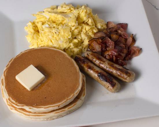 Order Well-Rounded Breakfast food online from Manny's Sweet Treats store, Mineola on bringmethat.com