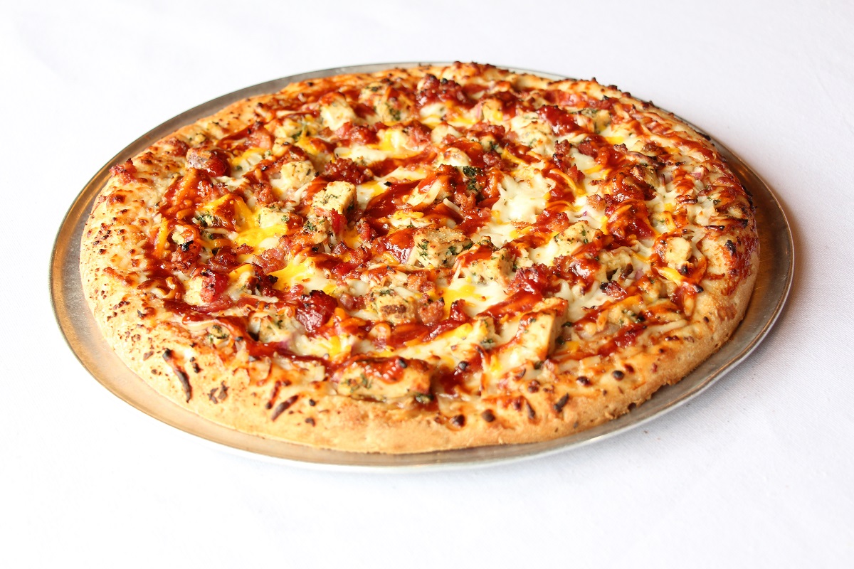 Order Maria's BBQ Chicken Gourmet Pizza food online from Palio Pizza Cafe store, Fort Worth on bringmethat.com