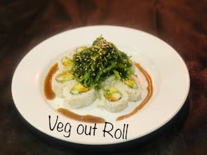 Order Veg-Out Roll food online from Oyshi Sushi #2, Llc store, Portland on bringmethat.com