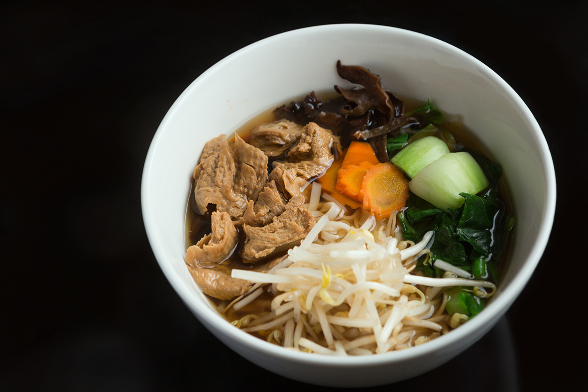 Order N5 Vegetarian duck noodle soup food online from Noodies thai kitchen store, New York on bringmethat.com