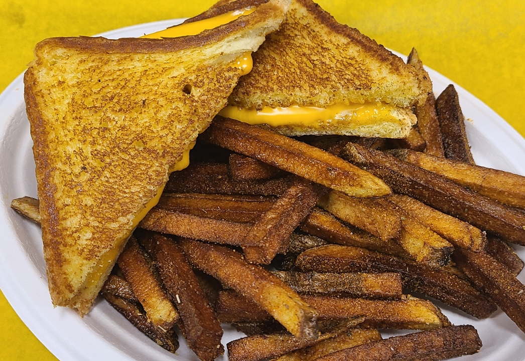 Order #K4 Kids Grilled Cheese food online from Hunny Beez store, Newberg on bringmethat.com