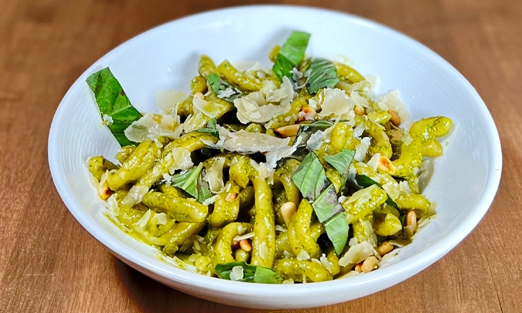Order Fusilli Pesto alla Genovese food online from ENO store, Chicago on bringmethat.com