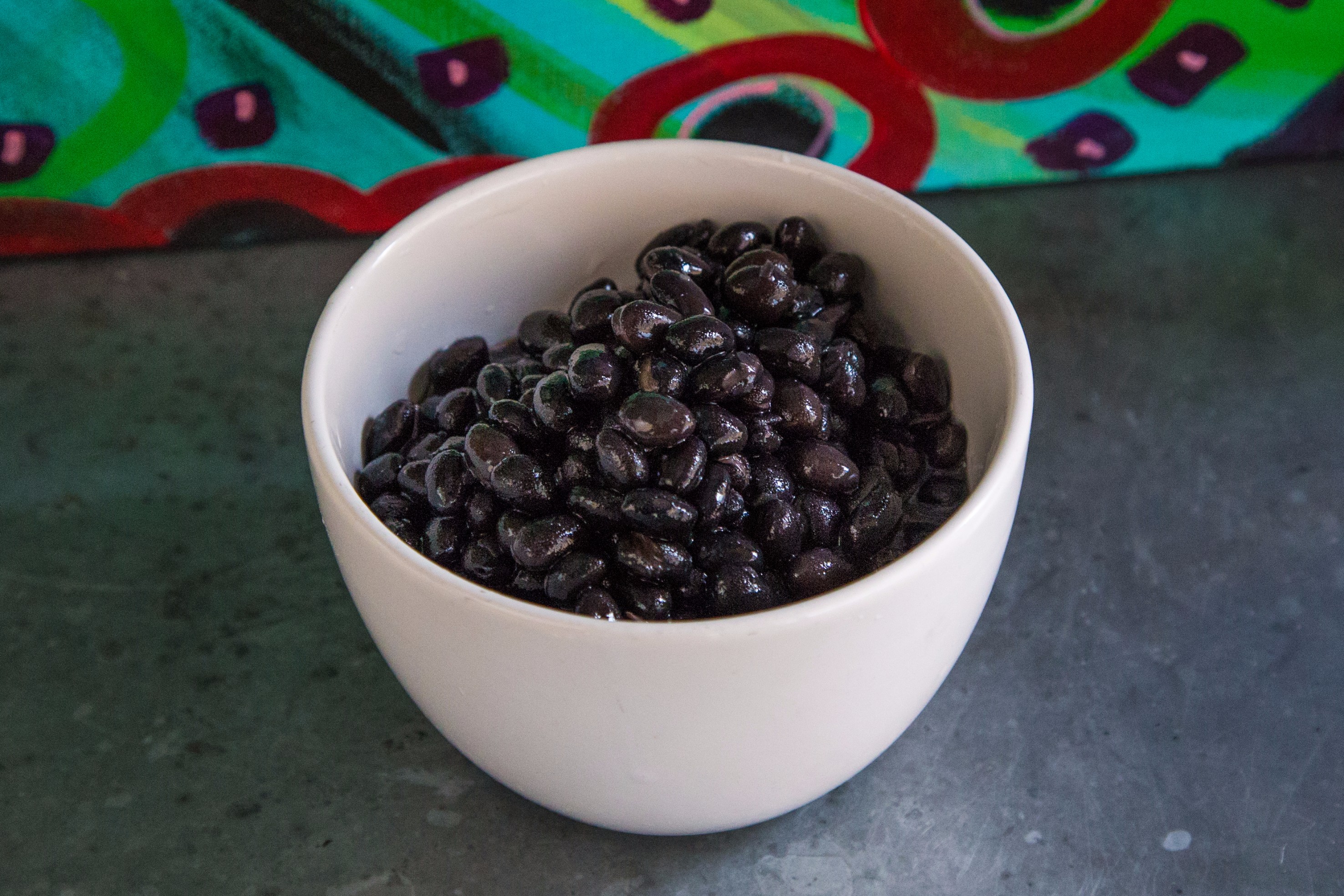 Order 69. Black Beans food online from Al horno lean mexican kitchen catering store, New York on bringmethat.com