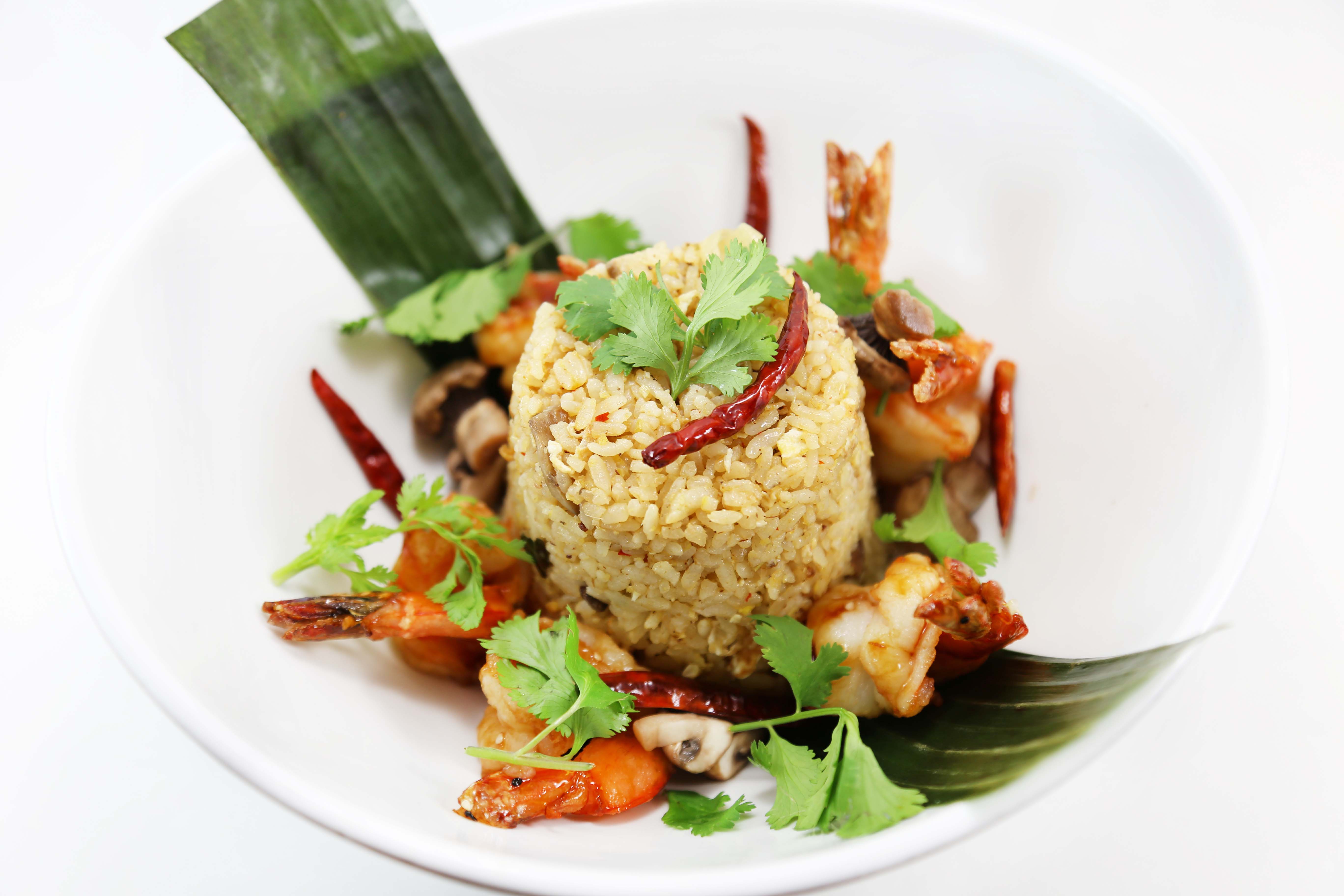Order 46. Tom Yum Fried Rice food online from Eto'O Modern Asian Cuisine store, Chicago on bringmethat.com