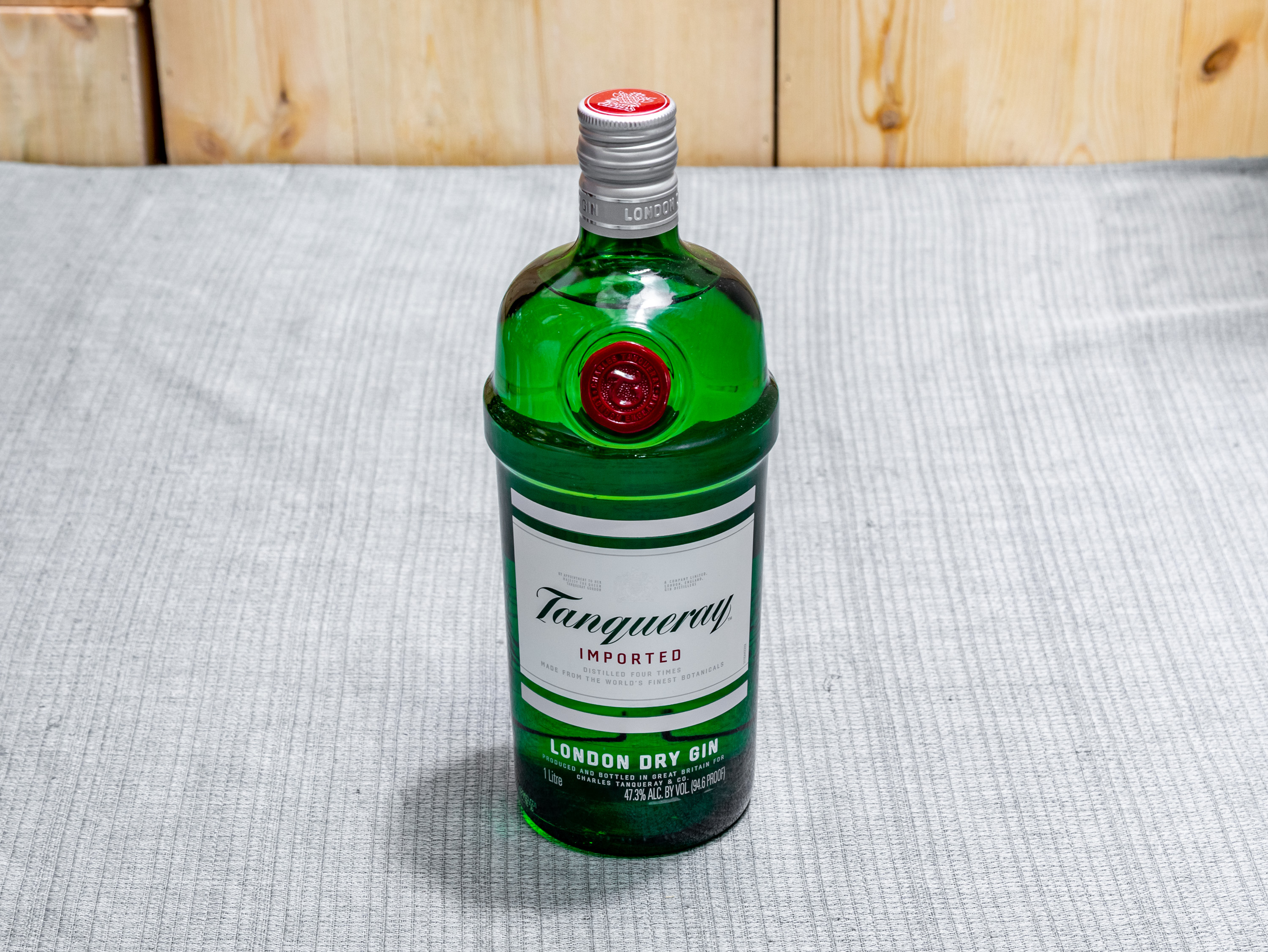 Order Tanqueray Gin 1L food online from West Islip Wines & Liquors store, West Islip on bringmethat.com
