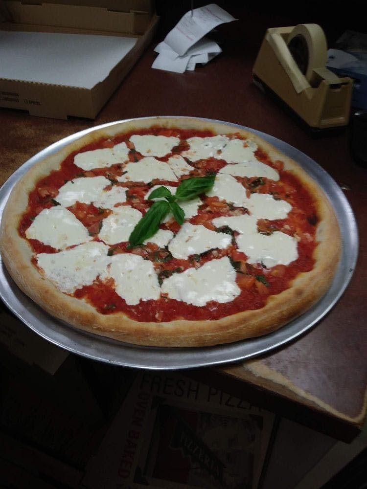 Order Margherita Pizza - Pizza food online from Alba Pizza store, Browns Mills on bringmethat.com