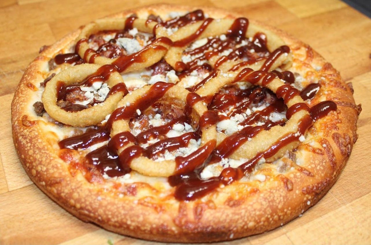 Order Bacon Bleu Pizza - Small 10'' food online from Asylum Street Pizza store, Norwich on bringmethat.com