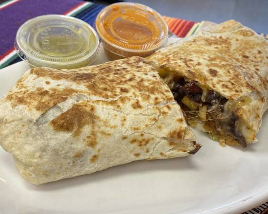 Order Burrito Steak or Ground beef  food online from Casa Mexicana Restaurant store, Franklin on bringmethat.com