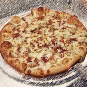 Order Hand-Tossed Chicken Bacon Ranch Pizza food online from Firehouse Pizza store, East Peoria on bringmethat.com