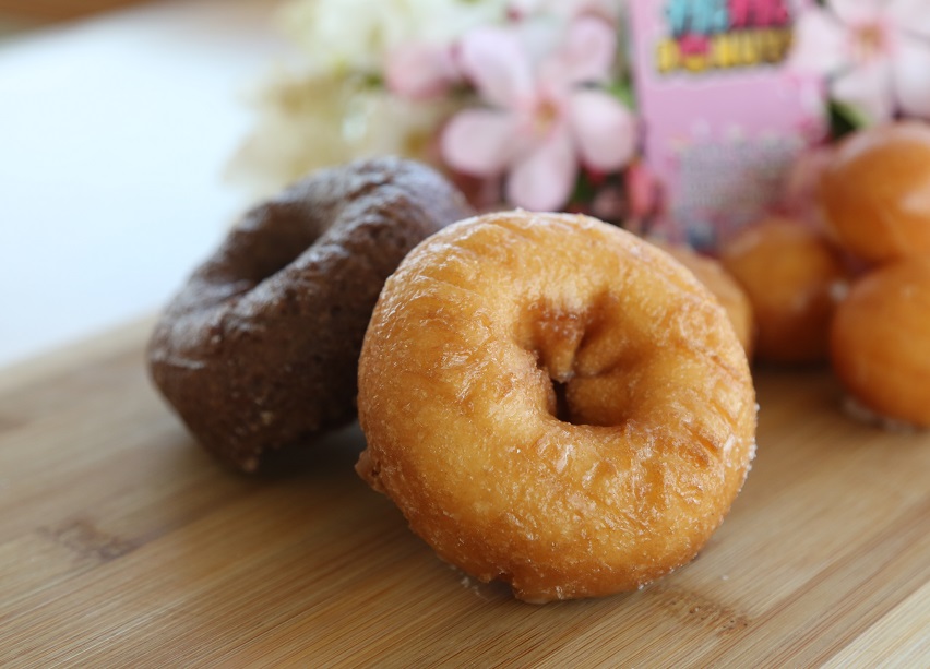 Order Honey Dipped Chocolate Cake  food online from Hihi Donuts store, Phoenix on bringmethat.com