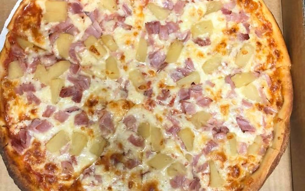 Order Hawaiian Pizza - Large 14'' (10 Slices) food online from Golden Pizza store, San Bernardino on bringmethat.com