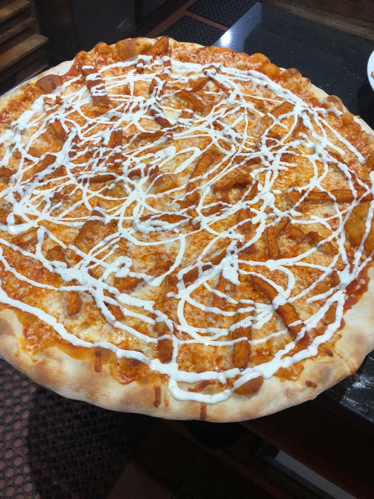 Order Buffalo Chicken Pizza food online from Aladdin Crown Pizza store, New Haven on bringmethat.com