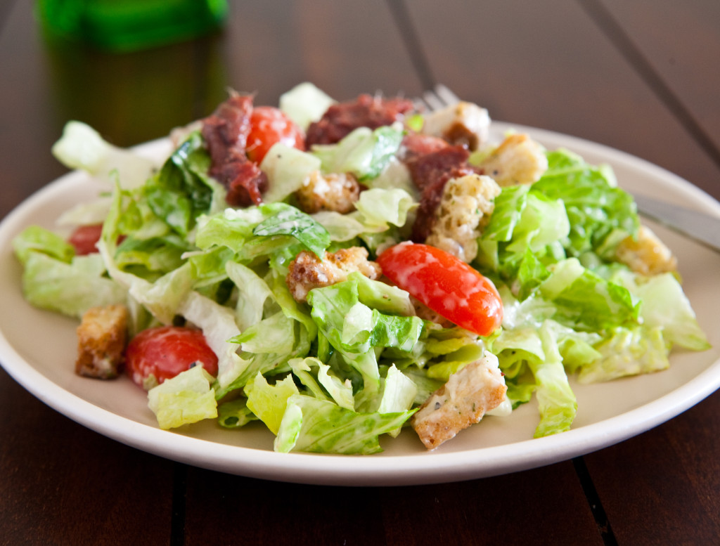 Order House Salad food online from Norwood Restaurant store, Chicago on bringmethat.com