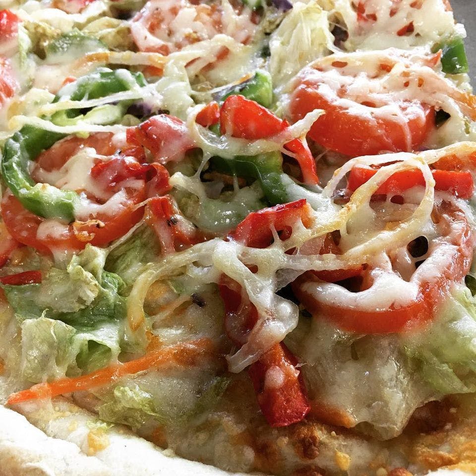 Order Veggie Special Pizza - Medium food online from Nino's Pizzarama store, Willow Grove on bringmethat.com