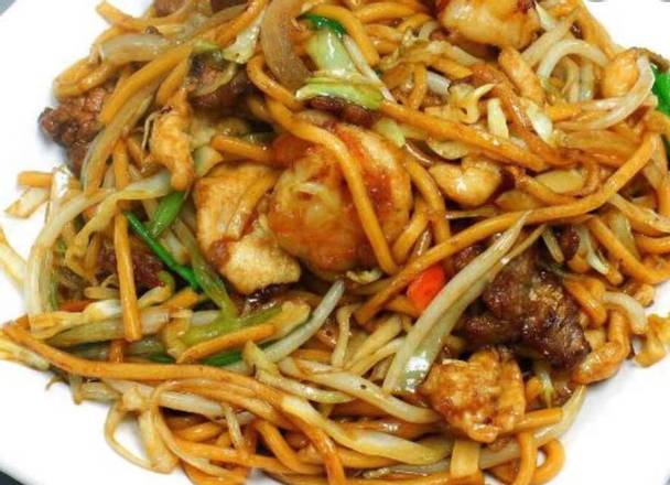 Order House Special Lo Mein (qt) food online from Wu's Garden store, Upper Leacock on bringmethat.com