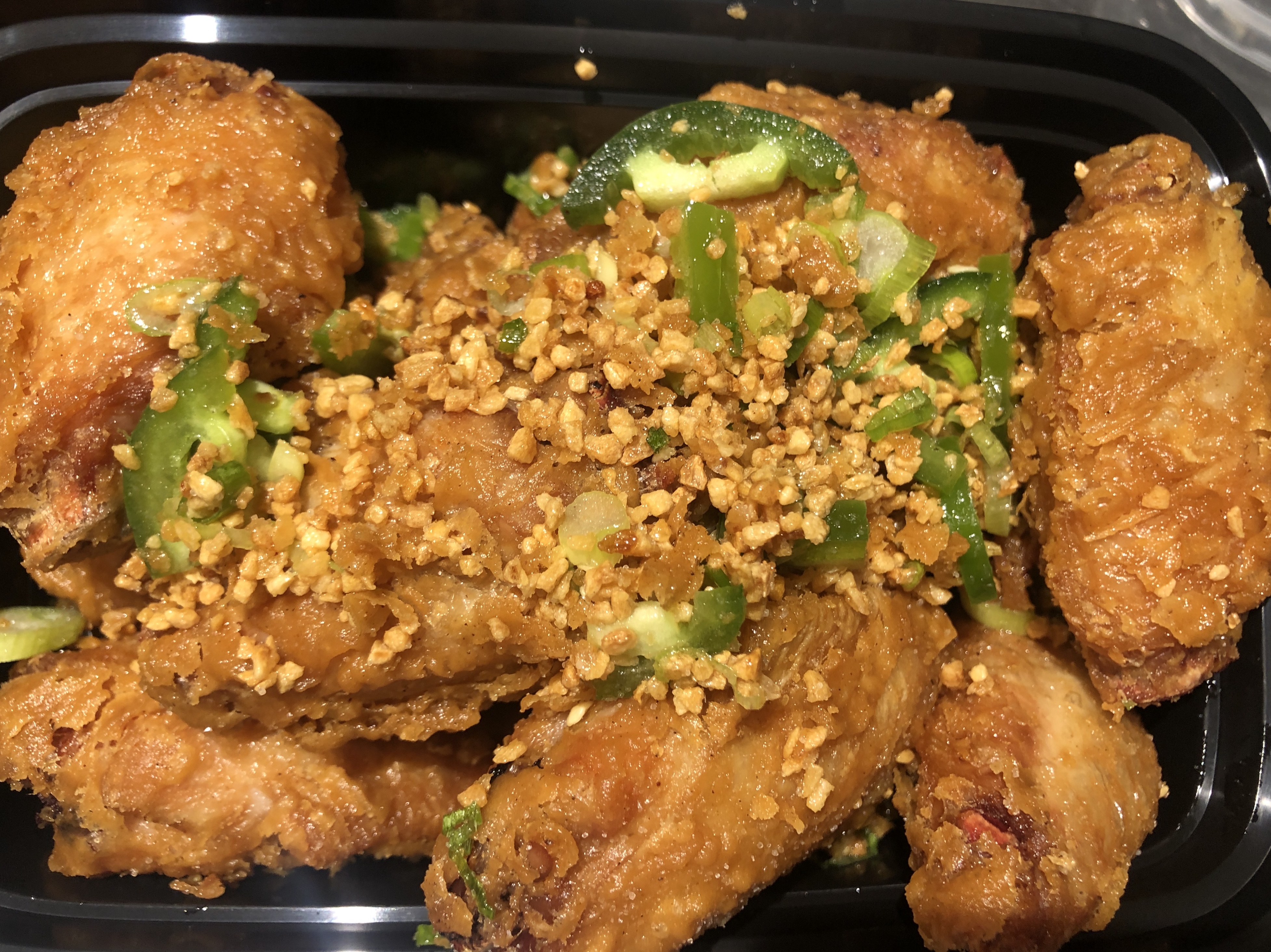 Order Salt and Pepper Chicken Wing 椒盐鸡翅 food online from Golden Coast store, San Francisco on bringmethat.com