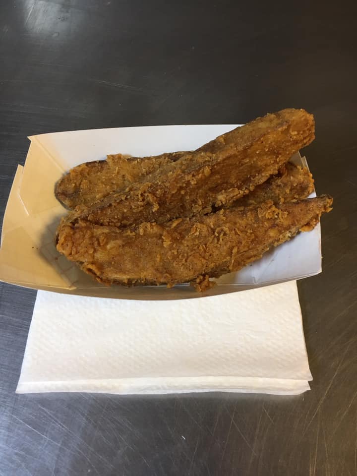 Order 2 Piece Fish Basket food online from Baileys Fried Chicken & Fish store, Monroe on bringmethat.com