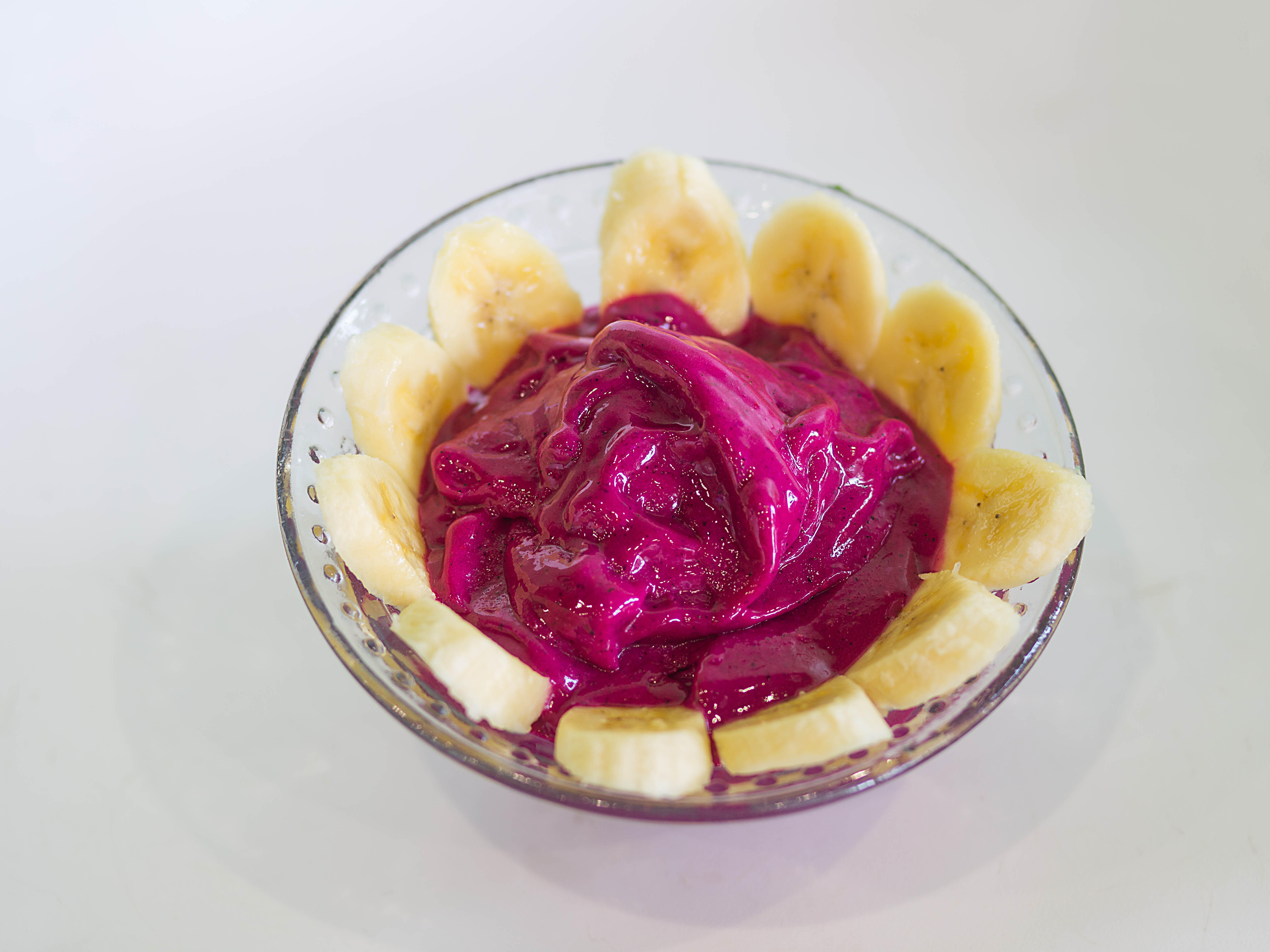 Order Pitaya  food online from Apple A Day Cafe store, Miami Beach on bringmethat.com