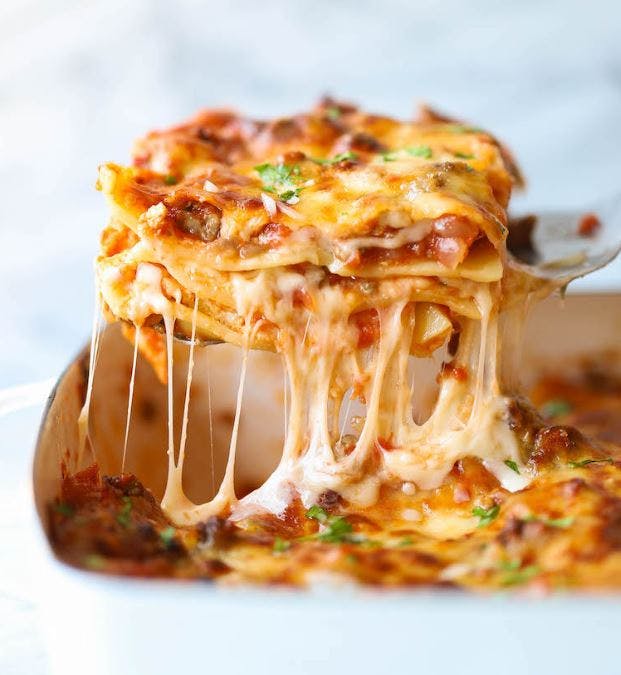 Order Meat Lasagna Catering - Half Tray (8-12 People) food online from Lunetta pizza store, New York on bringmethat.com
