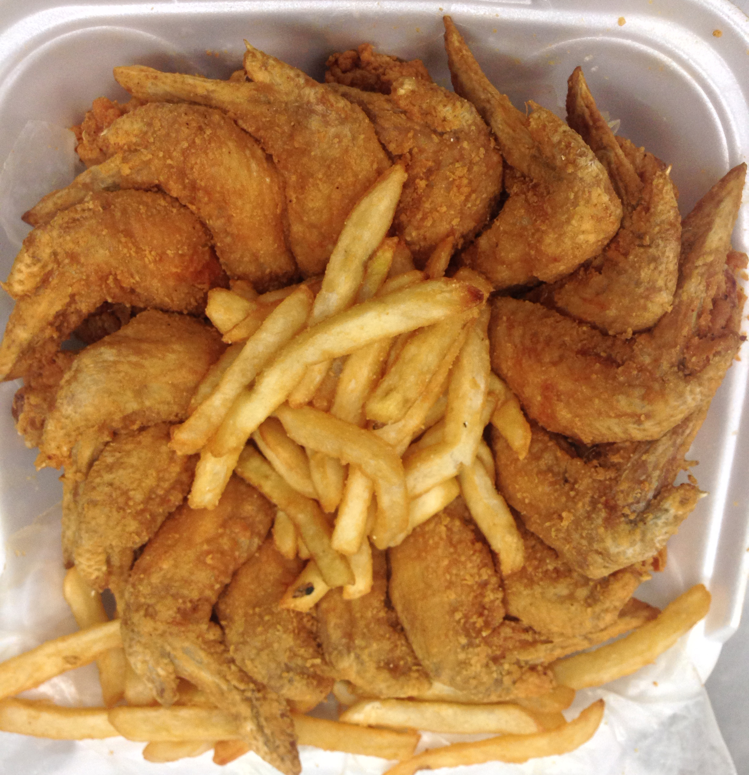 Order 20pc Wings food online from Sharks Fish store, Chicago on bringmethat.com