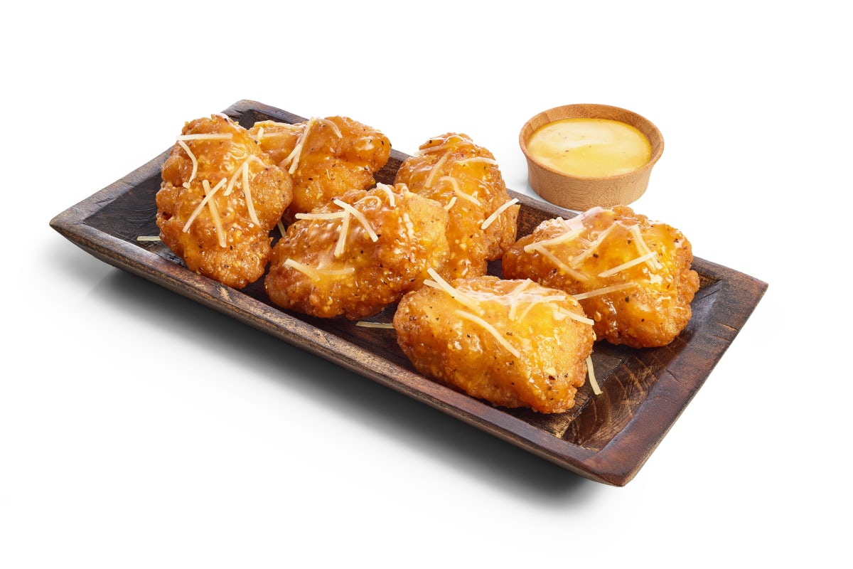 Order Boneless Wings Appetizer food online from Ruby Tuesdays store, Evans on bringmethat.com