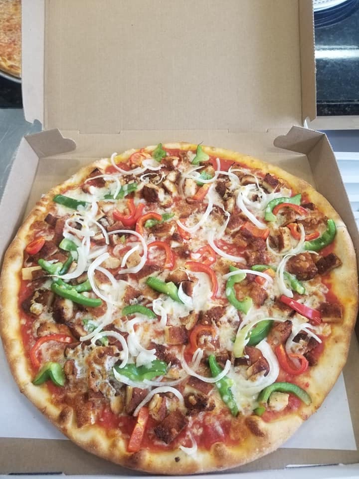 Order Supreme Pizza - Personal 12" (6 Slices) food online from Bonillas Pizza store, Wheatley Heights on bringmethat.com