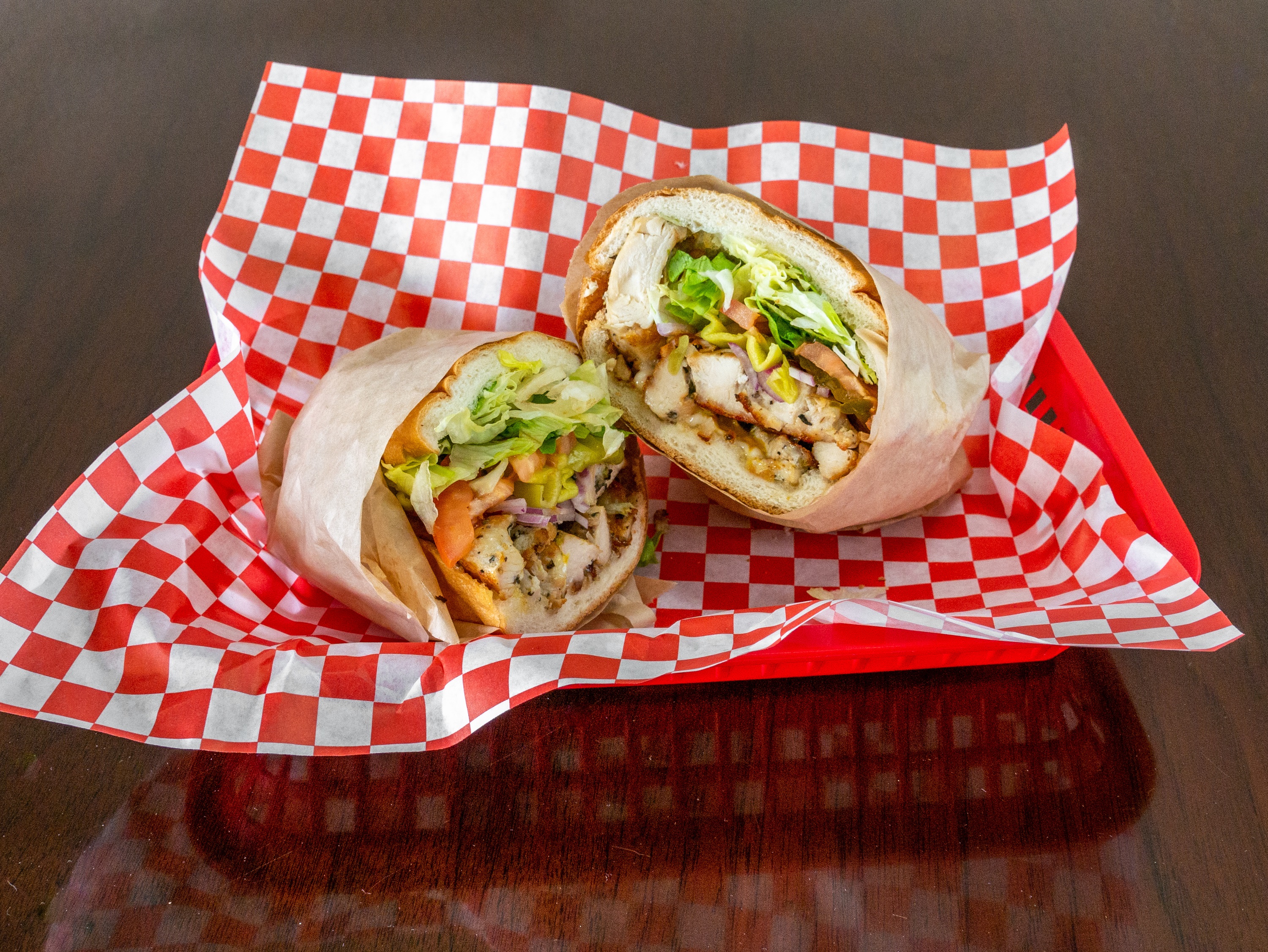 Order Grilled Chicken Sandwich food online from Robbie Sandwiches store, Capitola on bringmethat.com