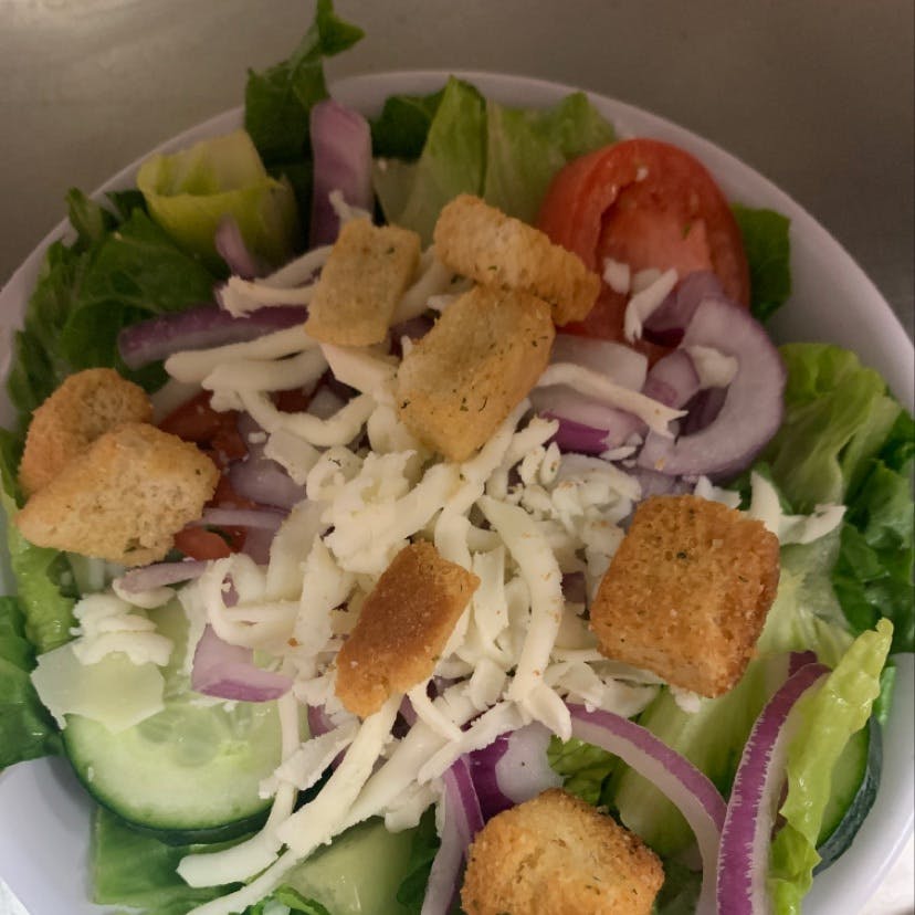Order House Salad - Small food online from Sals Pizza store, Suffolk on bringmethat.com