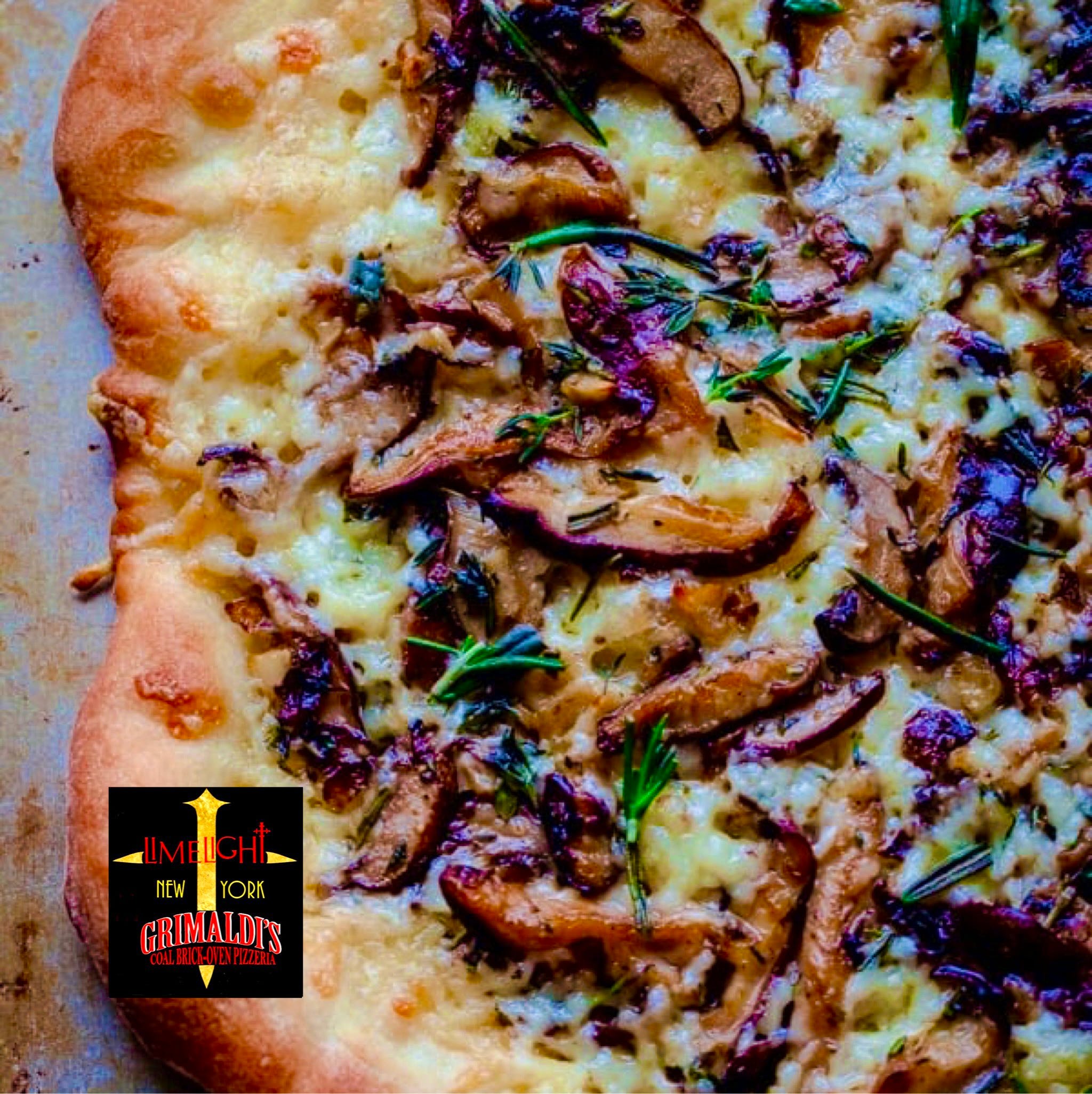 Order The Village Truffle Pizza - Small food online from 125th Pizza Of Harlem store, Harlem on bringmethat.com